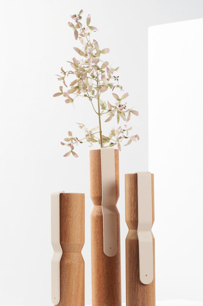 N1 Wood/Nude Design Vase