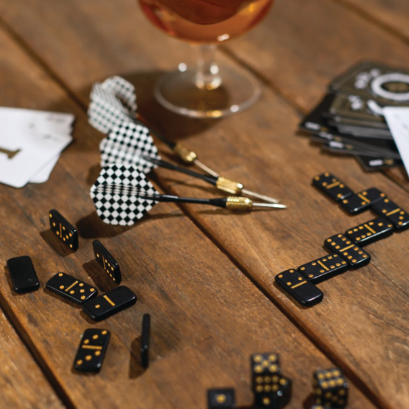 Bar Games in Tin