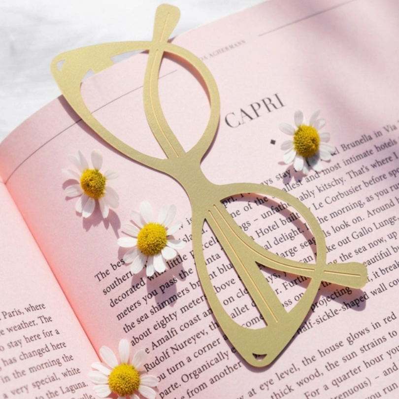 Octaevo Bookmark