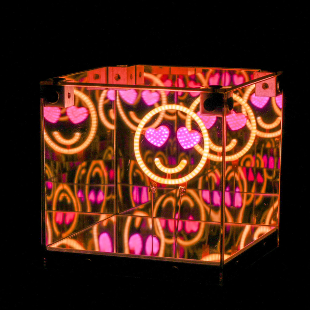 Smiley LED Cube Light