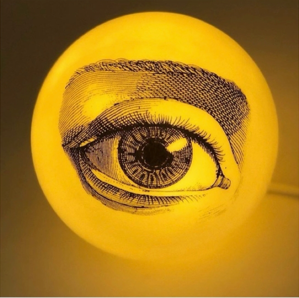Eye Lamp